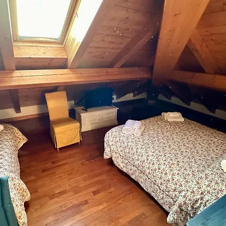 Alloggio per agriturismo Lambra La Casa Del Sol
