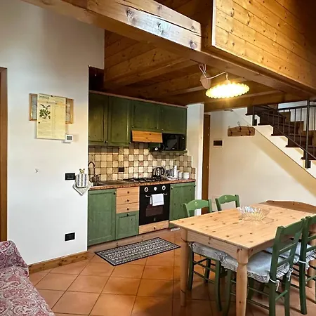 Lambra La Casa Del Sol *